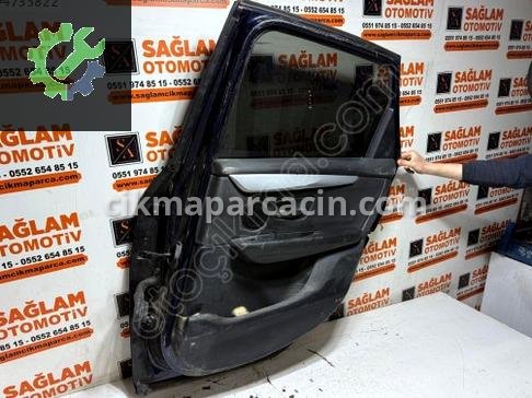 BMW 2 Serisi Sağ Arka Kapı çıkma parça