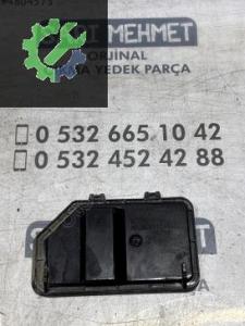 ÇIKMA FORD FOCUS 1 SAĞ ÖN FAR KAPAĞI