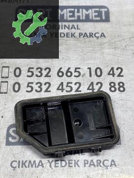 ÇIKMA FORD FOCUS 1 SAĞ ÖN FAR KAPAĞI