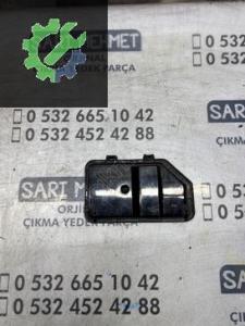 ÇIKMA FORD FOCUS 1 SOL ÖN FAR KAPAĞI