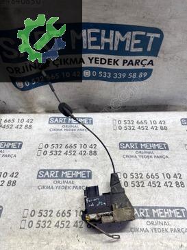 Ford Fusion Kapı Kilidi çıkma parça