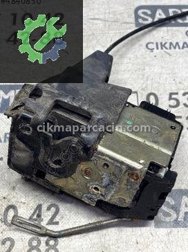 Ford Fusion Kapı Kilidi çıkma parça