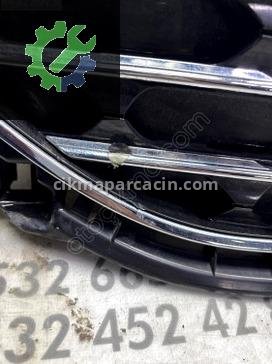 Ford Kuga Panjur LV4B-8200-GD çıkma parça