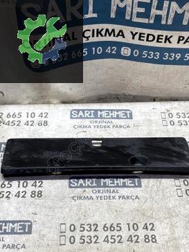 Ford Kuga Plakalık çıkma parça