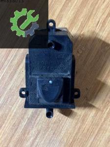 ÇIKMA HONDA CİVİC FD6 SAĞ ARKA CAM DÜĞMESİ