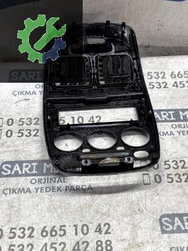 ÇIKMA HYUNDAİ ACCENT ERA ORTA HAVALANDIRMA IZGARASI