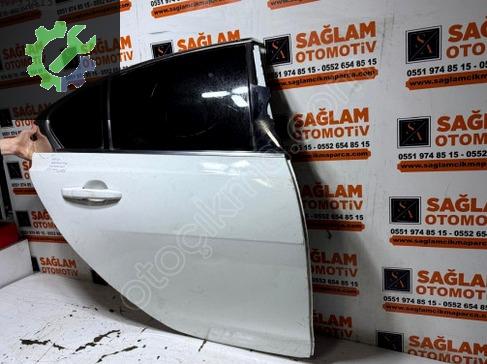 ÇIKMA JAGUAR XE X760 15-24 SAĞ ARKA KAPI