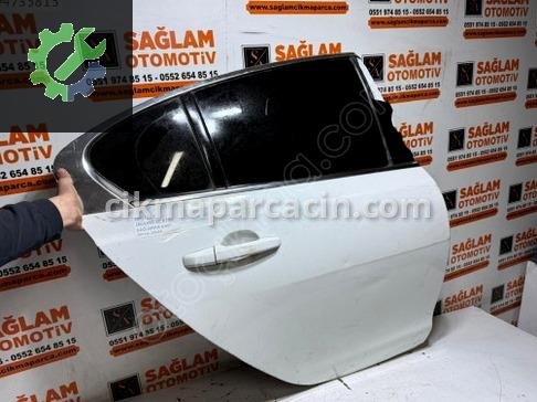 Jaguar XE Sağ Arka Kapı 15-24 çıkma parça