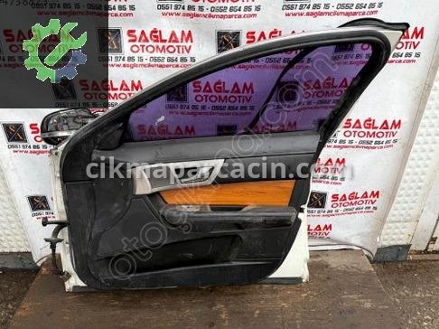 Jaguar XF Sağ Ön Kapı çıkma parça