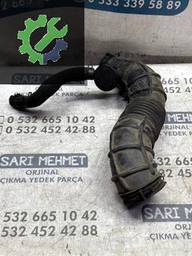 ÇIKMA KİA CEED TUCSON İ30 HAVA FİLTRESİ BORUSU