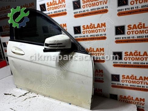 Mercedes-Benz C Serisi Sağ Ön Kapı C180-W204- çıkma parça