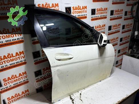ÇIKMA MERCEDES C180-W204-SAĞ ÖN KAPI