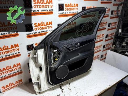 ÇIKMA MERCEDES C180-W204-SAĞ ÖN KAPI