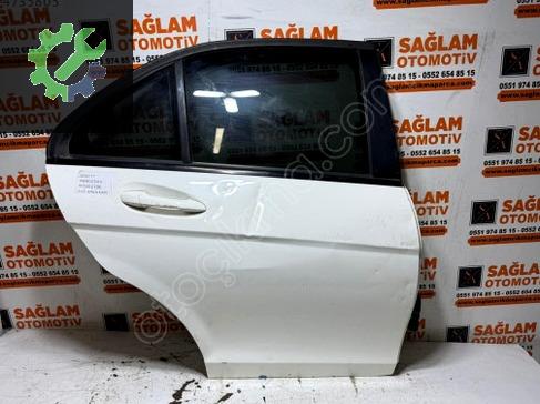 Mercedes-Benz C Serisi Sağ Arka Kapı çıkma parça