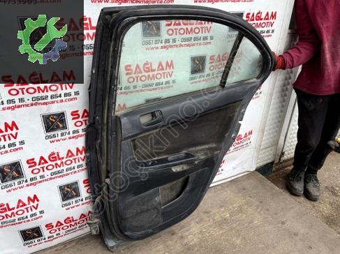ÇIKMA MİTSUBİSHİ LANCER 08-15 SAĞ ARKA KAPI