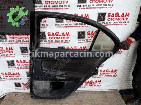 Mitsubishi Lancer Sağ Arka Kapı 08-15 çıkma parça