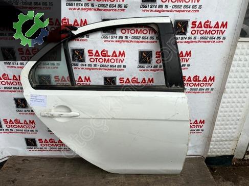 Mitsubishi Lancer Sağ Arka Kapı çıkma parça