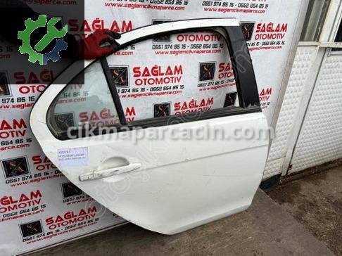 Mitsubishi Lancer Sağ Arka Kapı 08-15 çıkma parça