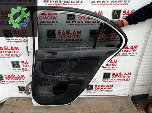 Mitsubishi Lancer Sağ Arka Kapı 08-15 çıkma parça
