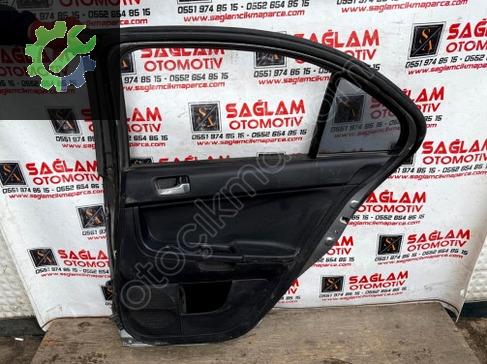 ÇIKMA MİTSUBİSHİ LANCER 08-15 SAĞ ARKA KAPI