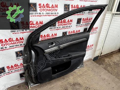 Mitsubishi Lancer Sağ Ön Kapı 08-15 çıkma parça