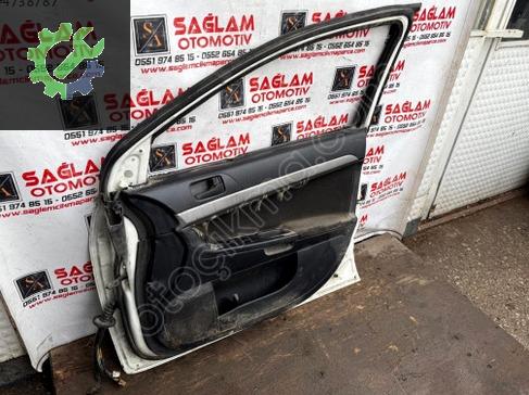 ÇIKMA MİTSUBİSHİ LANCER 08-15 SAĞ ÖN KAPI