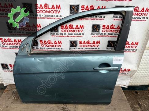 Mitsubishi Lancer Sol Ön Kapı çıkma parça
