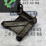 ÇIKMA RENAULT MEGANE 2 MOTOR KULAĞI 8200043084