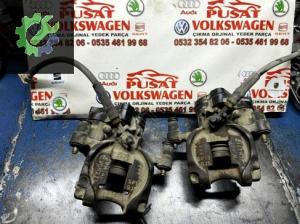 ÇIKMA SAG SOL ARKA FREN MERKEZİ LEON GOLF 7 TİGUAN A3 PASSAT (2. Adet)