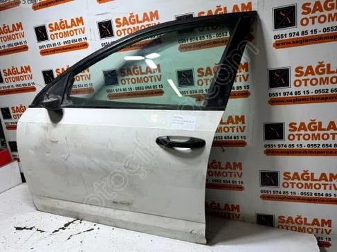 Skoda Octavia Sol Ön Kapı 2012-2019 çıkma parça