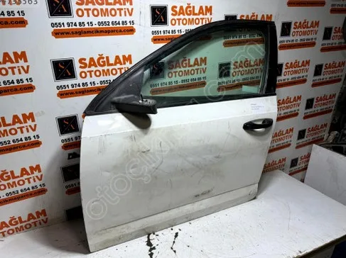 Skoda Octavia Sol Ön Kapı 2012-2019 çıkma parça
