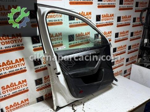 Skoda Octavia Sol Ön Kapı çıkma parça