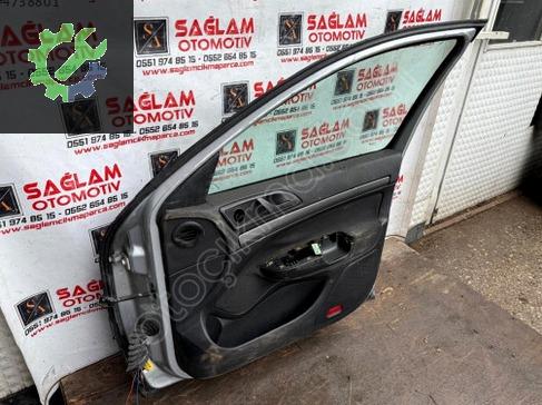 ÇIKMA SKODA OCTAVİA A5 SAĞ ÖN KAPI