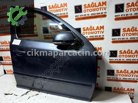 Skoda Octavia Sağ Ön Kapı çıkma parça