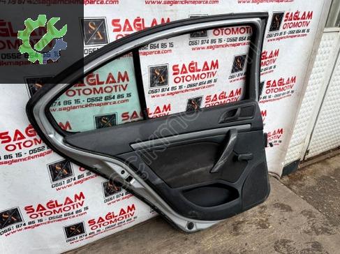 ÇIKMA SKODA OCTAVİA A5 SOL ARKA KAPI