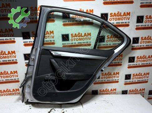 ÇIKMA SKODA OCTAVİA SAĞ ARKA KAPI 2012-2019