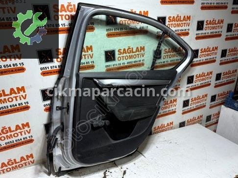 Skoda Octavia Sağ Arka Kapı çıkma parça