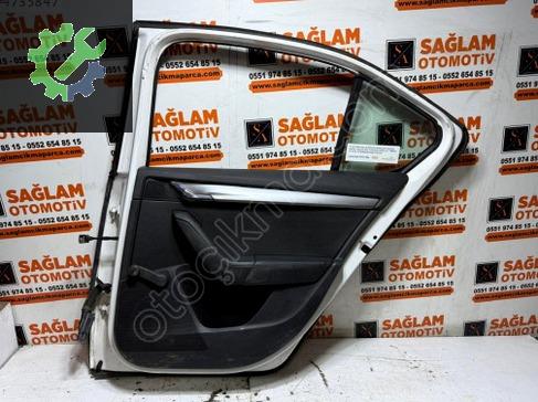 ÇIKMA SKODA OCTAVİA SAĞ ARKA KAPI 2012-2019