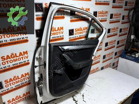 ÇIKMA SKODA OCTAVİA SAĞ ARKA KAPI 2012-2019