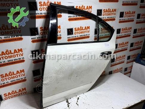 Skoda Octavia Sol Arka Kapı 5E5833051 çıkma parça