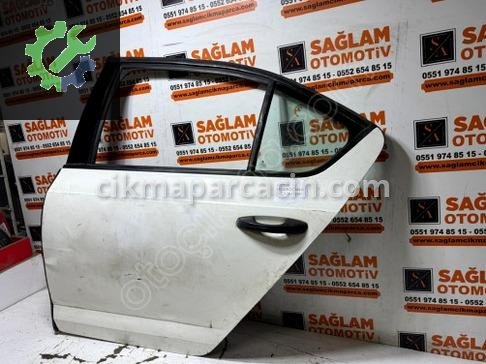 Skoda Octavia Sol Arka Kapı 5E5833051 çıkma parça