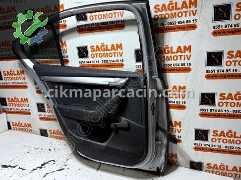 Skoda Octavia Sol Arka Kapı 5E5833051 çıkma parça