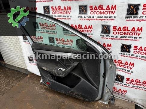 Skoda Octavia Sol Ön Kapı çıkma parça