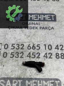 ÇIKMA TOYOTA COROLLA AVENSİS AURİS 1.4 1.6 BENZİN ENJEKTÖRÜ 23250