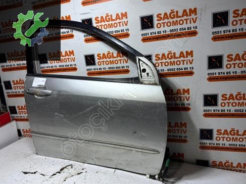 ÇIKMA TOYOTA COROLLA SAĞ ÖN KAPI