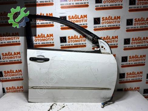 Toyota Corolla Sağ Ön Kapı çıkma parça