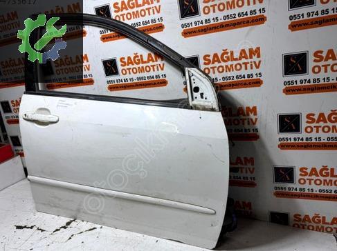 ÇIKMA TOYOTA COROLLA SAĞ ÖN KAPI