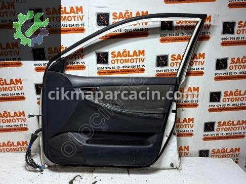 Toyota Corolla Sağ Ön Kapı çıkma parça