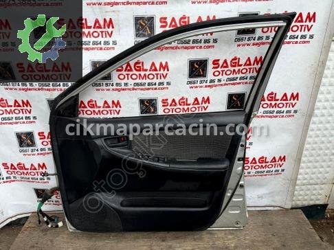 Toyota Corolla Sağ Ön Kapı çıkma parça