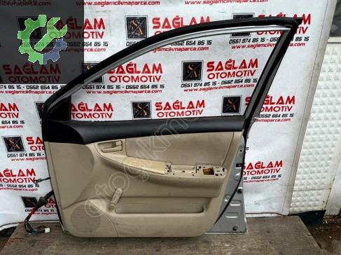 ÇIKMA TOYOTA COROLLA SAĞ ÖN KAPI